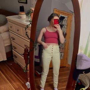 SOLD High-rise white jeans 🤍